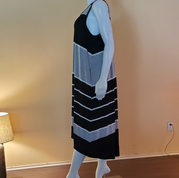 New Lane Bryant hi/lo Dress - Picture 3 of 6